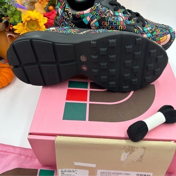 Men’s Gucci X North face low top trainers size 8, made in Italy - Picture 9 of 11